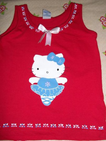 regata hello kitty